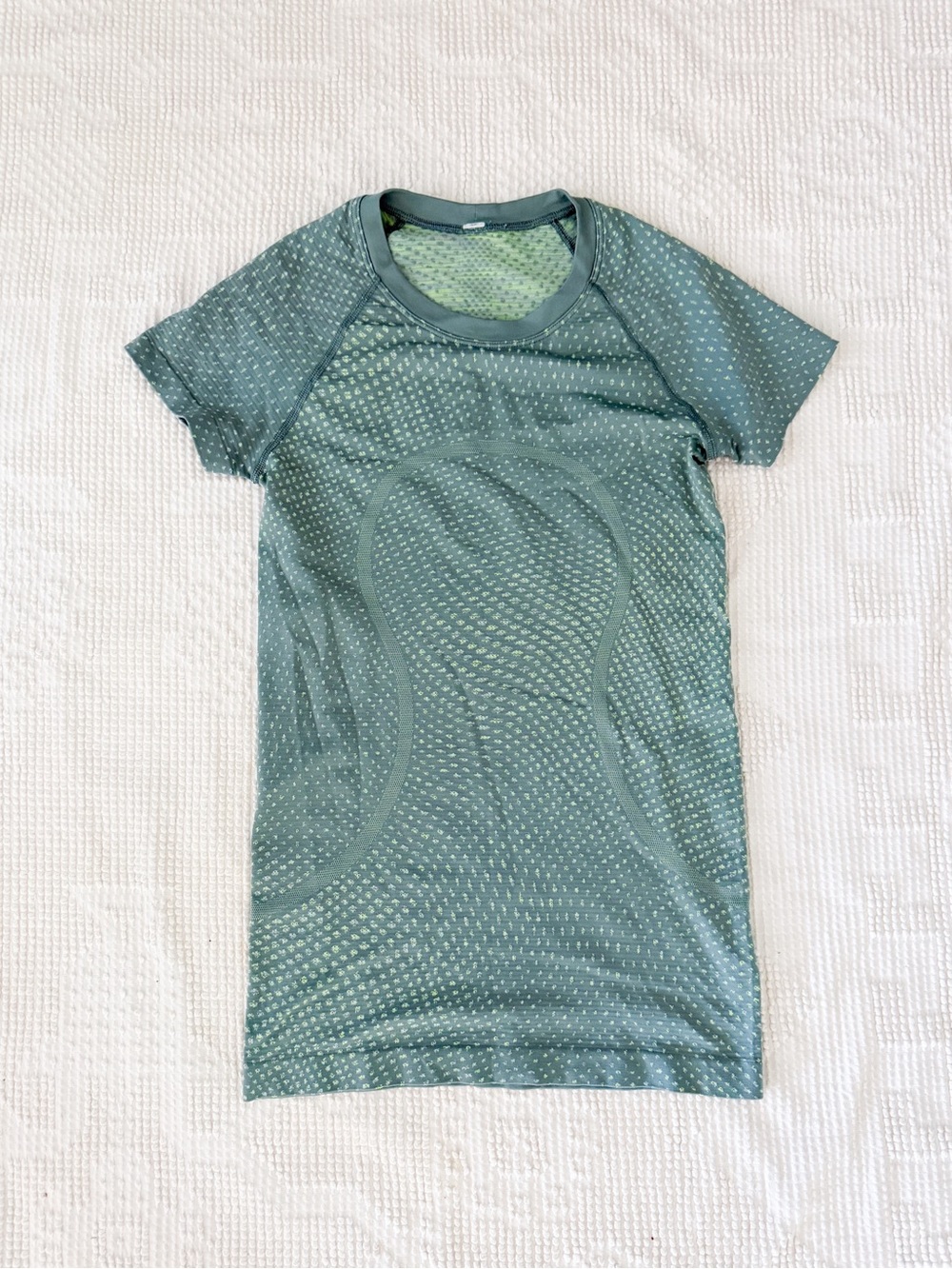Lululemon Swiftly Tech 2.0 Tee - Size 4 - Grid Wrap Tidewater/Teal